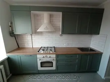 Собранная кухня с врезной техникой